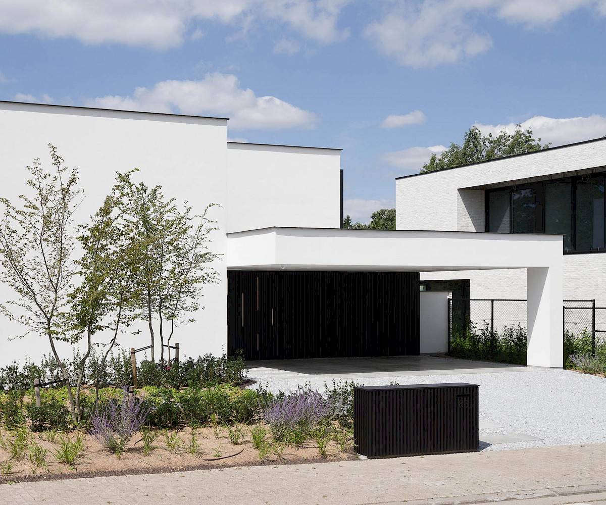 WONING W